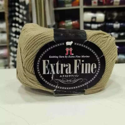Hamanaka Extra Fine Merino - 26