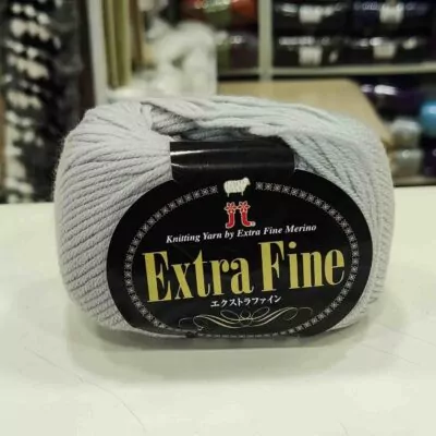 Hamanaka Extra Fine Merino - 39
